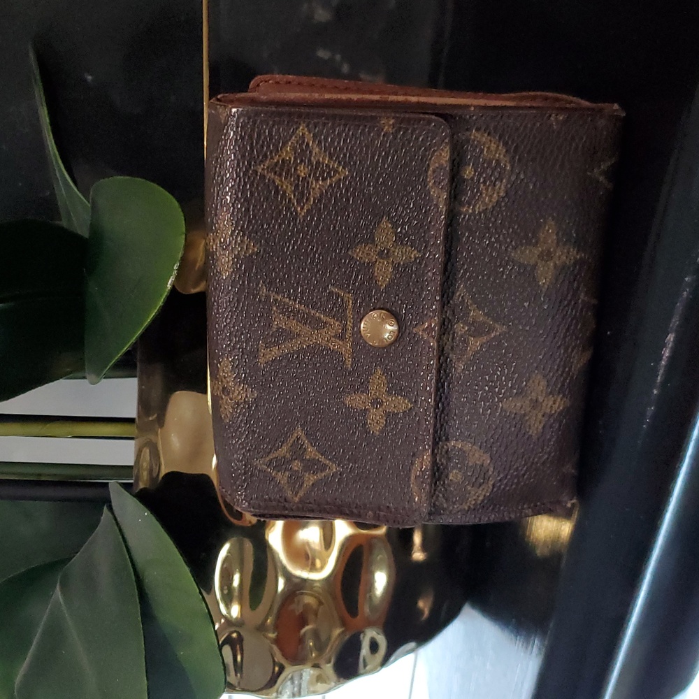 Louis Vuitton small monogram two way snap wallet brown tan luxury designer used